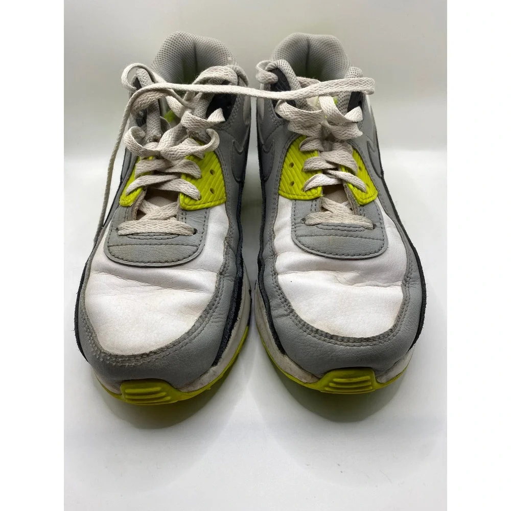 Nike ready neon